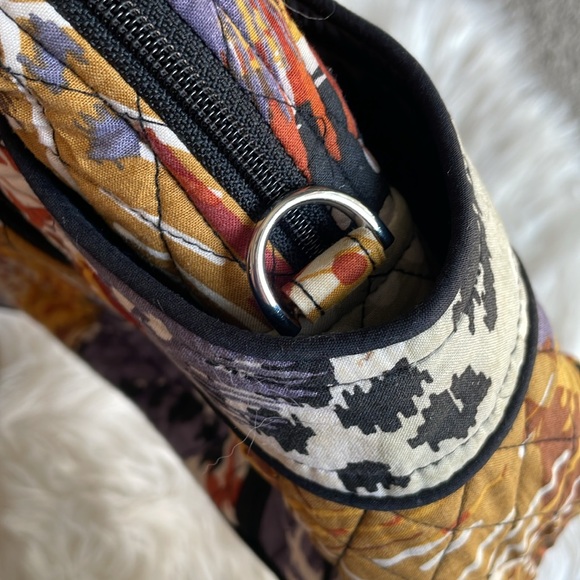 Vera Bradley Stroll Around Bag in Painted Feathers - Picture 11 of 16